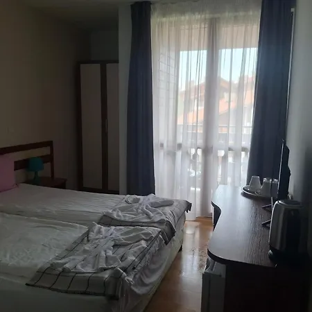 илен C411 Panorama